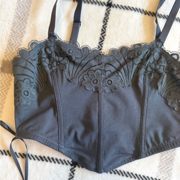 Bundle 4 piece - Picture 6 of 13